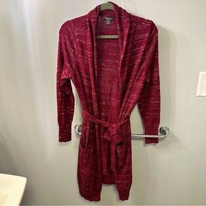 Maroon sweater with tie